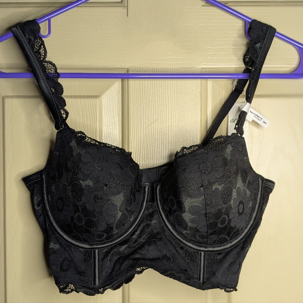 NWT • Aerie 34C Show Off Real Lace Balconette Bra